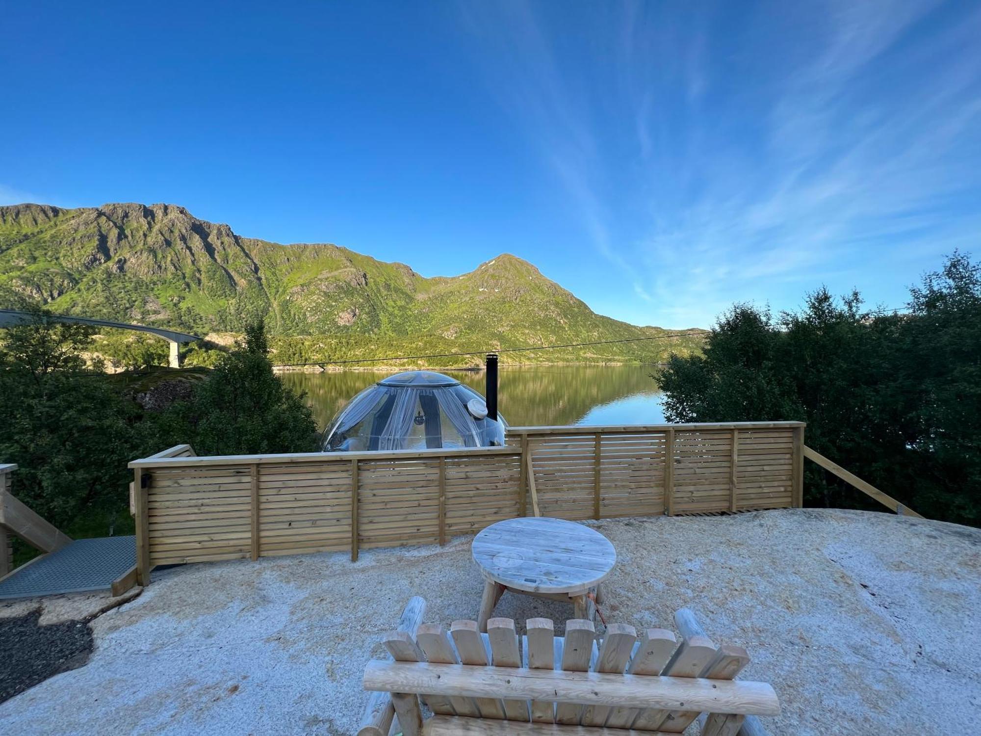 Lofoten Glampingdome Myrland 외부 사진